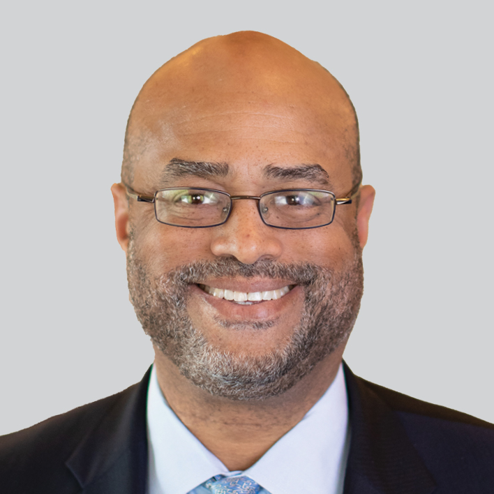 05 PRO014489_TechCom_SmithR.jpg